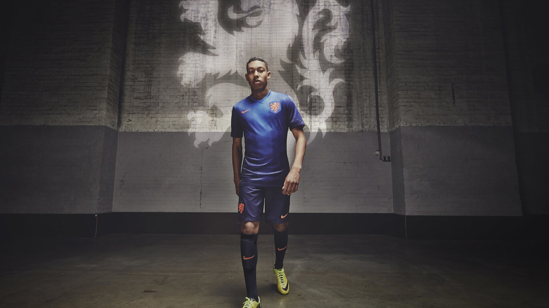 九游电脑版-恩多耶-布鲁阿尔决赛冲刺惊艳全场，恩内斯特·布鲁佛  第2张