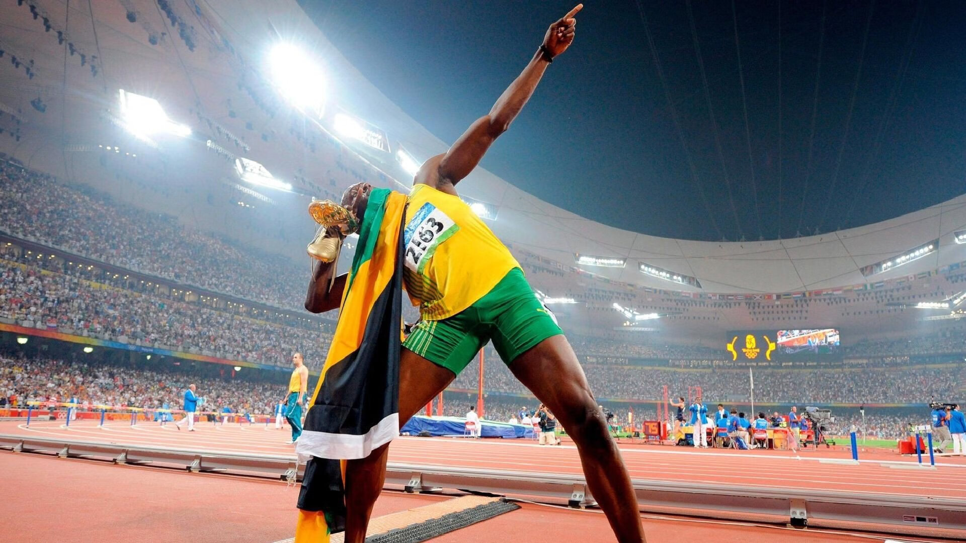 阿莱克西冲刺阶段展现超强节奏感，阿莱克西亚图片